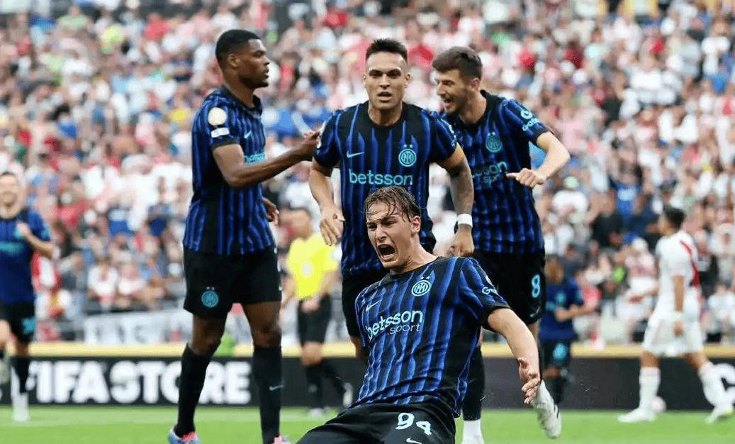 他在关键时 他在关键时