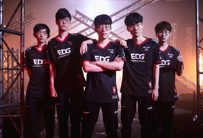 与自然独处 与自然独处