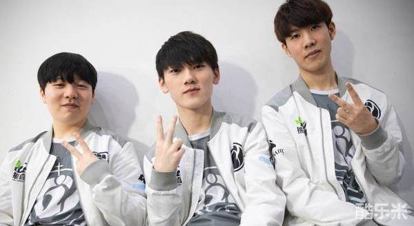 球迷坚韧的 球迷坚韧的