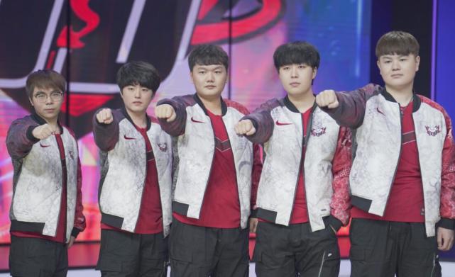 坚持在心爱 坚持在心爱