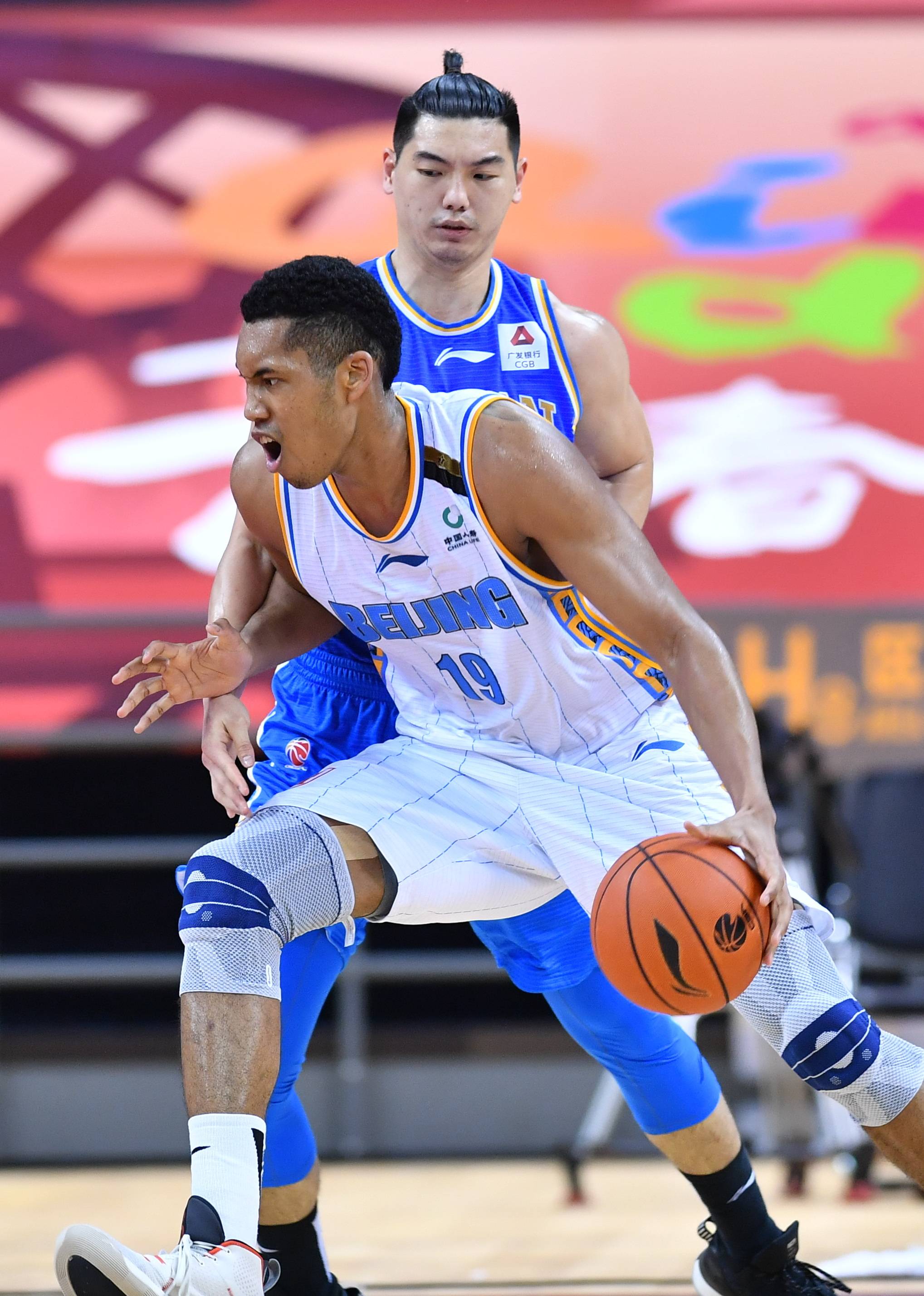 着对方守门 着对方守门