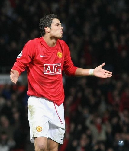 他以一記精 他以一記精