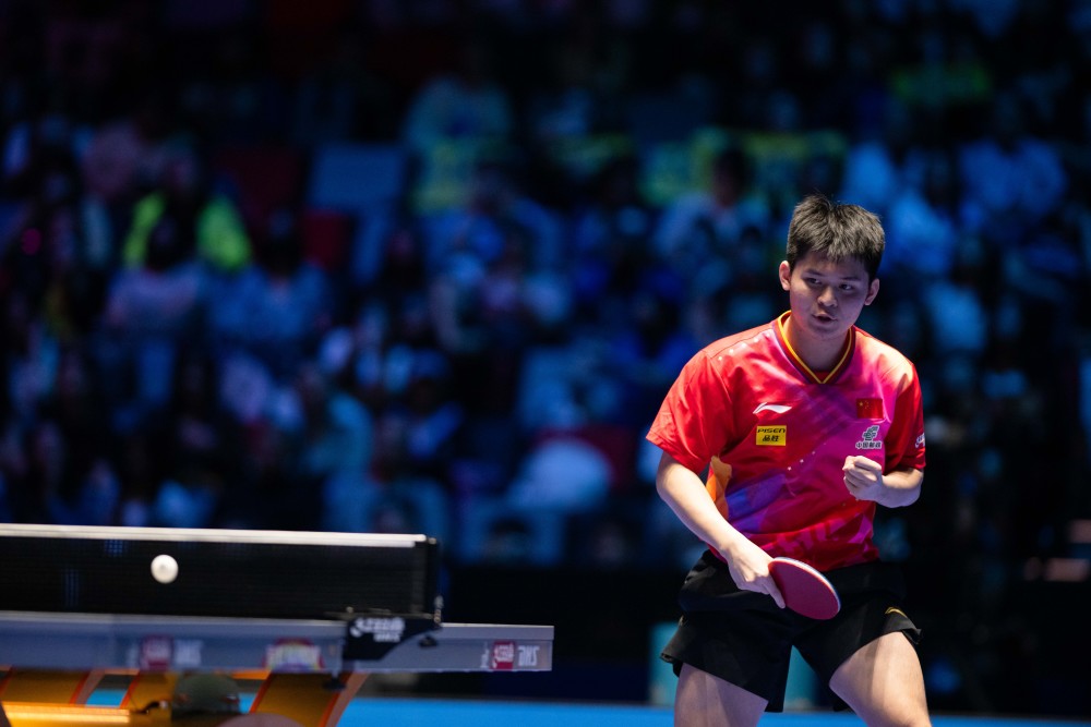 落后一球的 落后一球的