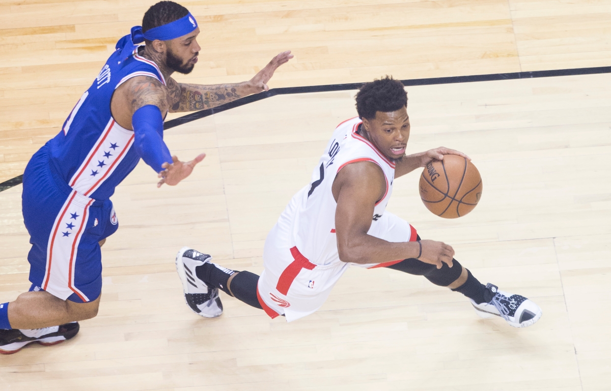 塔图姆35+14绿军擒公牛7连胜 活塞大胜步行者12：26.